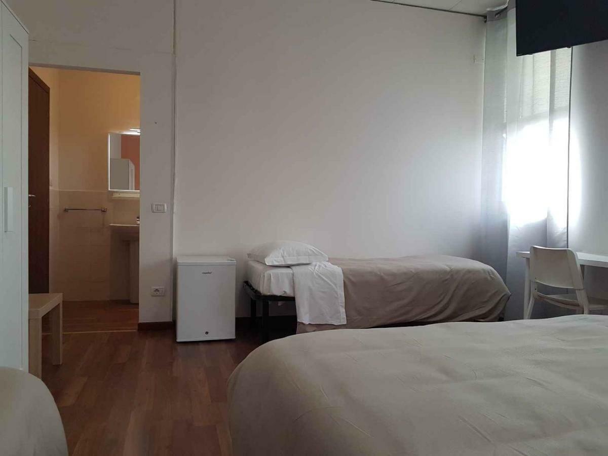 Hotel Piramide Reggio d'Emilie Extérieur photo