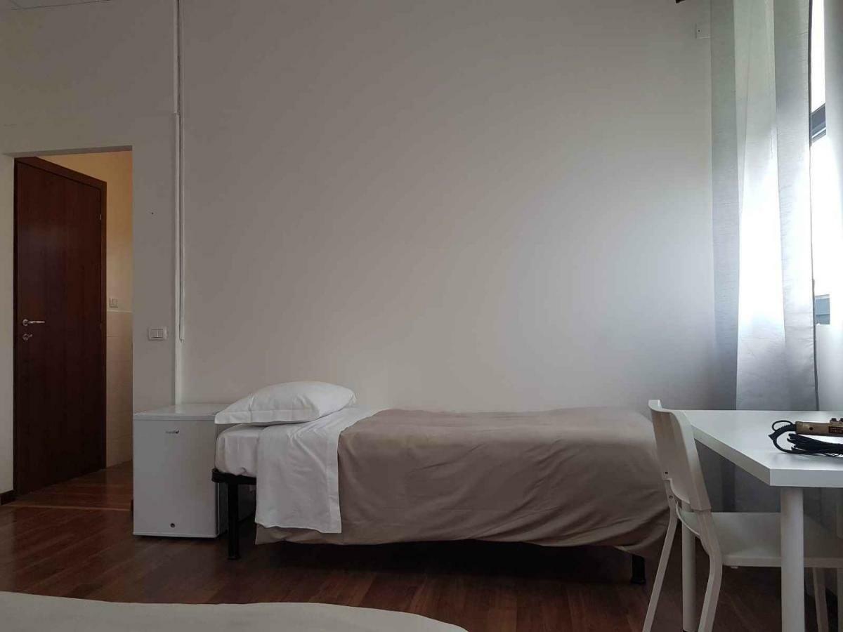 Hotel Piramide Reggio d'Emilie Extérieur photo